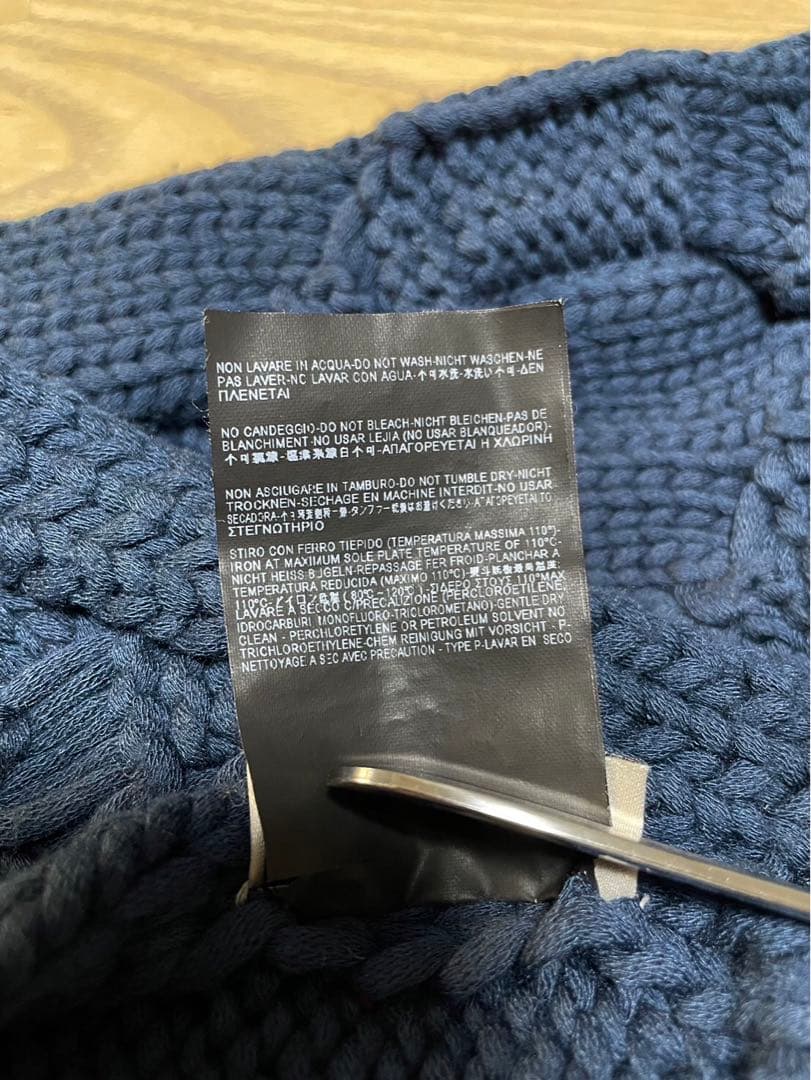 BALENCIAGA ネイビー ケーブルニットマフラー