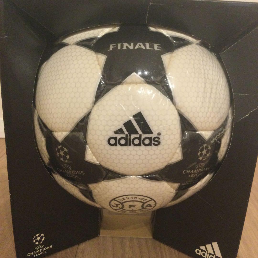 アディダス　チャンピオンズリーグ フィナーレ 2 新品　箱付き　激レア
