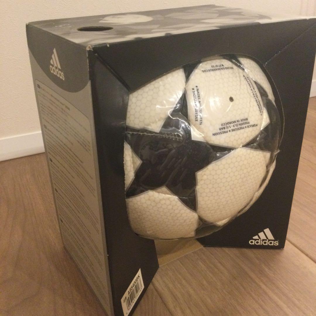 アディダス　チャンピオンズリーグ フィナーレ 2 新品　箱付き　激レア
