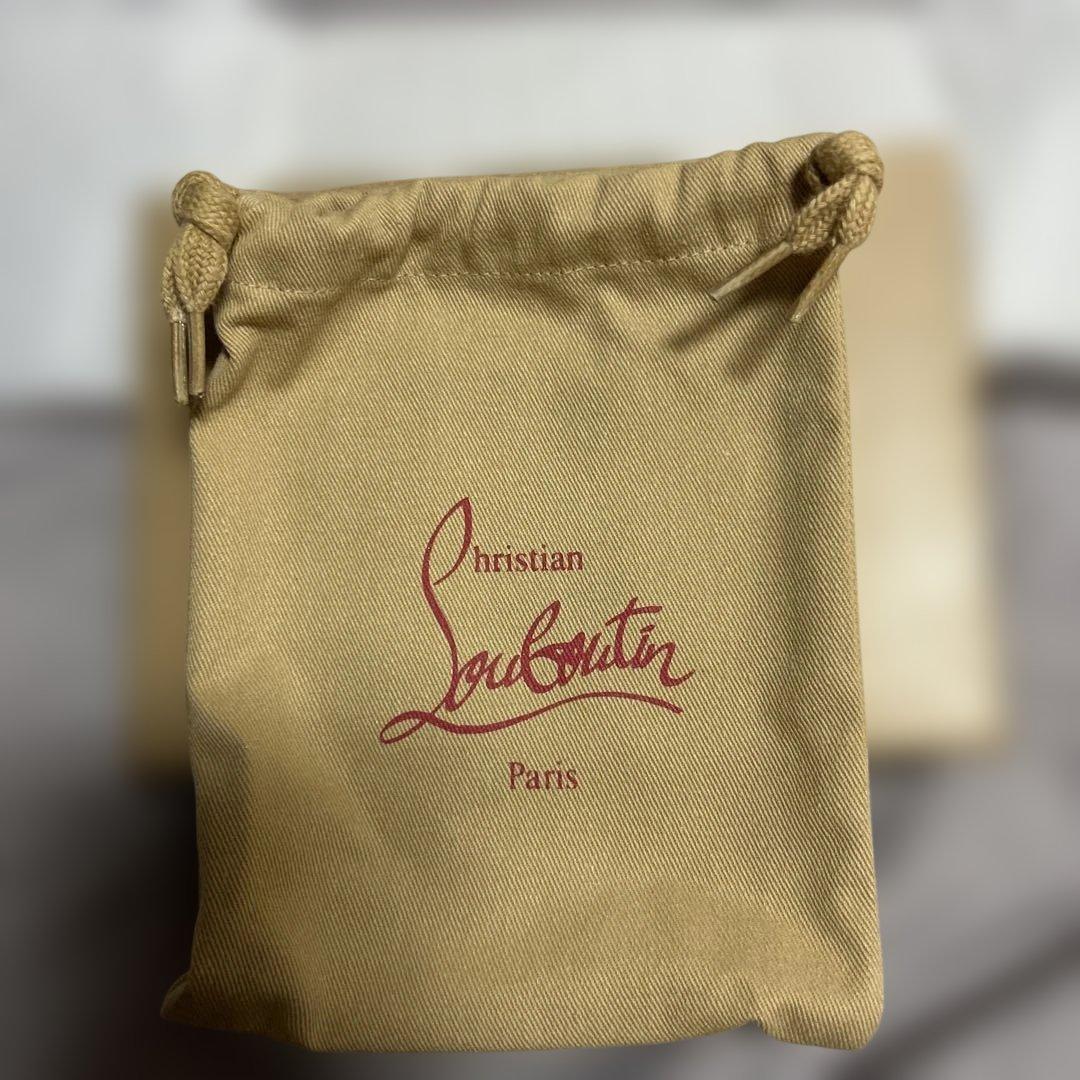 Christian Louboutin 二つ折り財布 黒/赤　値下げ不可