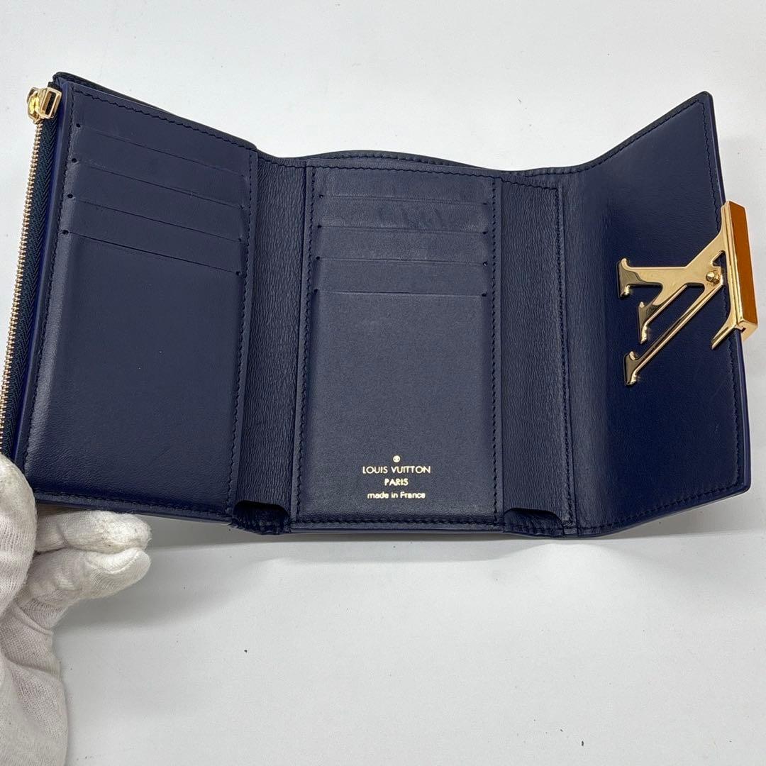 極美品 ルイヴィトン ポルトフォイユカプシーヌ ネイビー レザー M81674
