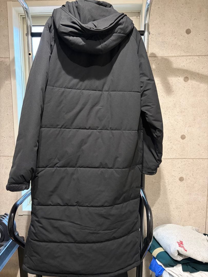 スボルメベンチコート