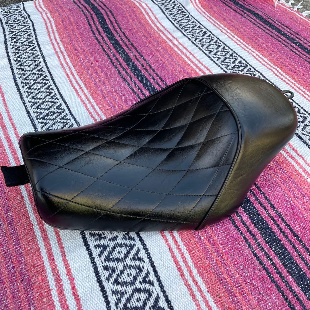 ハーレー　スポーツスター用　ラペラ　ソロシート