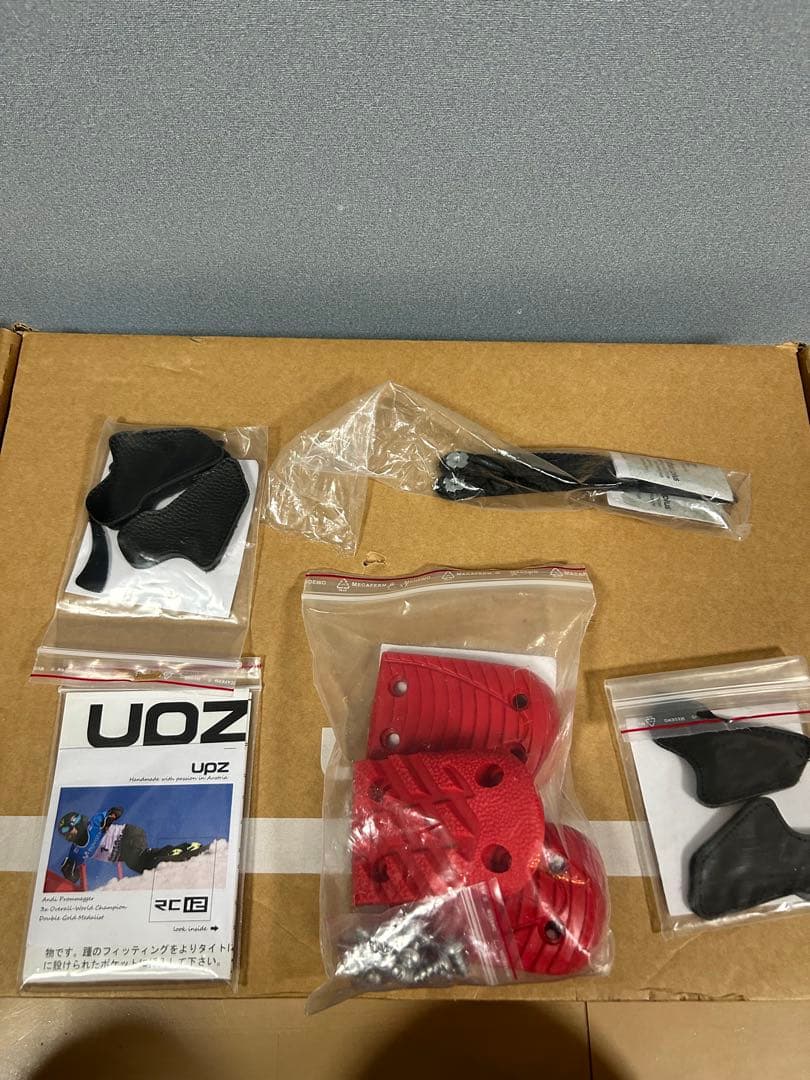 スノーボードハードブーツUPZ RC12 23-24