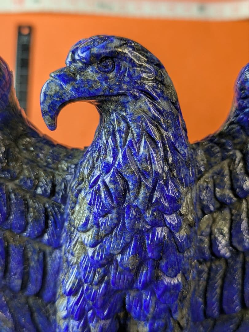 天然石 ラピスラズリ の 鷲【ワシ】 の 置物です。一点物！工芸品！ランクはＡ5