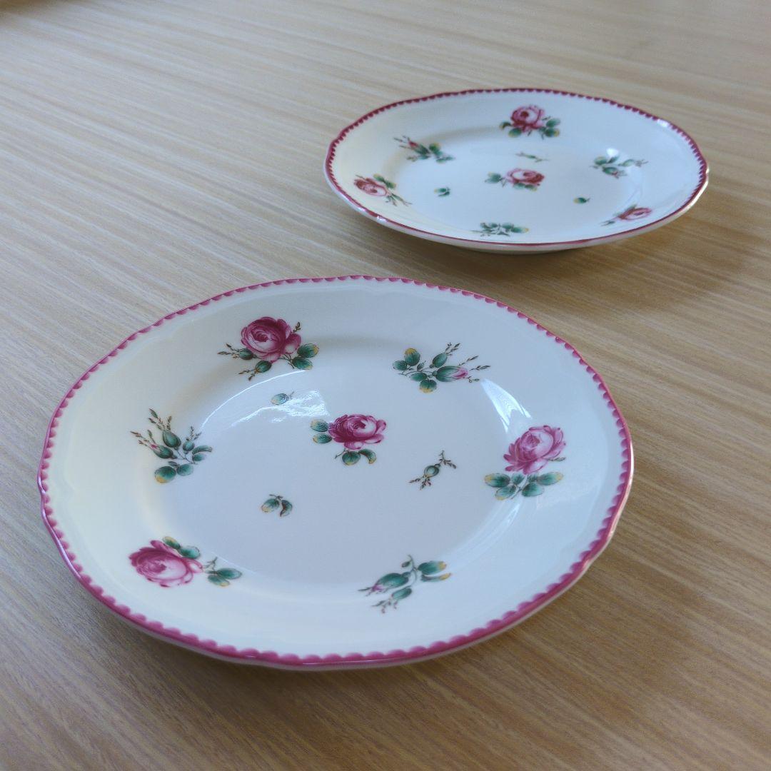 リチャードジノリ アンティックローズ17cmプレート2枚