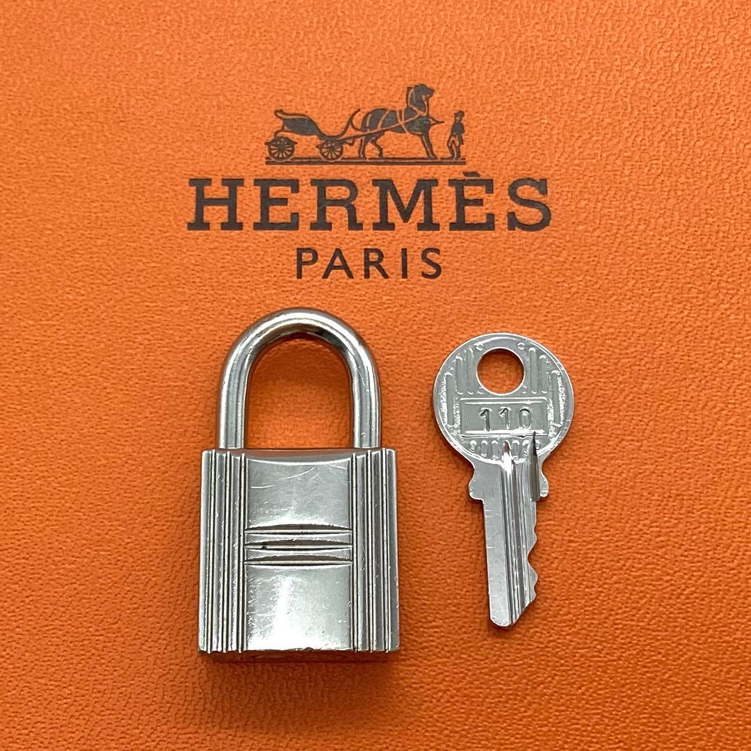 ⭐️極美品⭐️エルメス　カデナ　パドロック　鍵　no.110 シルバー　男女共用