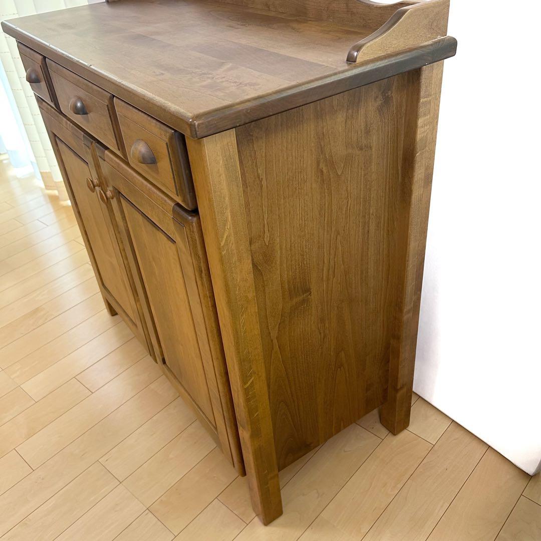 カントリー キャビネット インテリア　英国調　アンティーク　サイドボード　棚