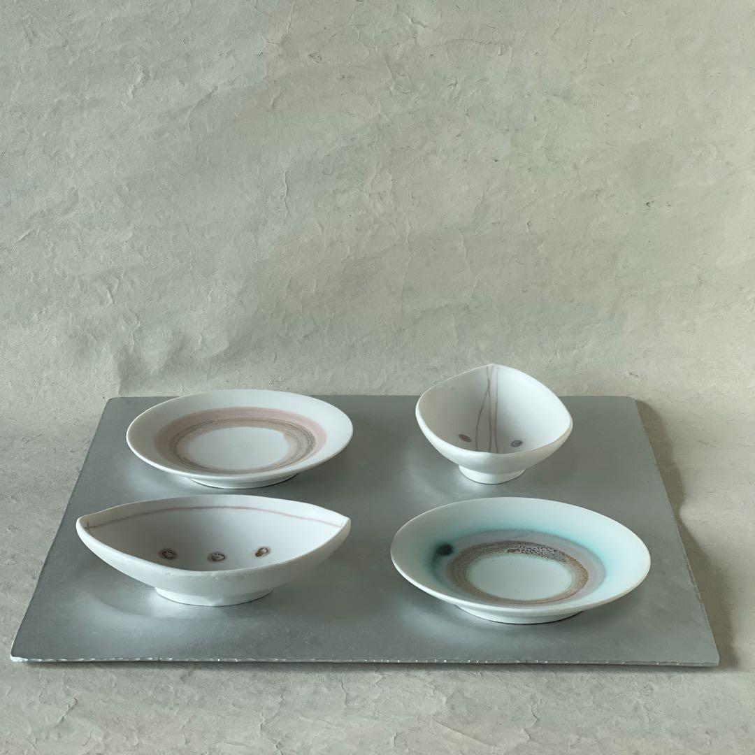 超激レア作品　人気作家　坂野友紀　 アルミプレート小皿四枚セット