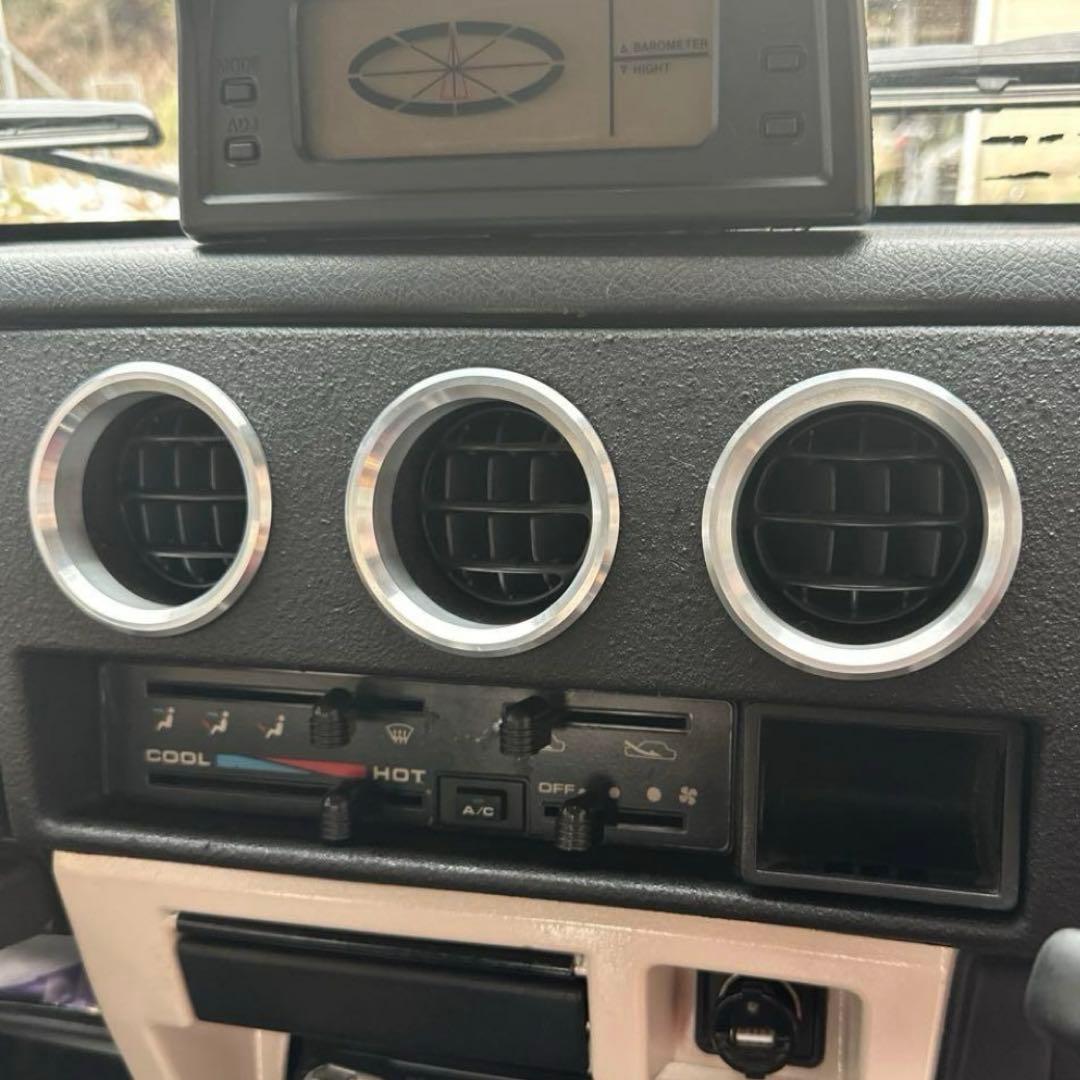 で*ら様 ジムニーja22 ja12 メーターエアコン　アルミ合金削り出し