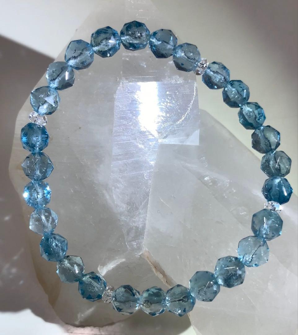 ⭐️高品質⭐️ブルートパーズ　カット　ブレスレット