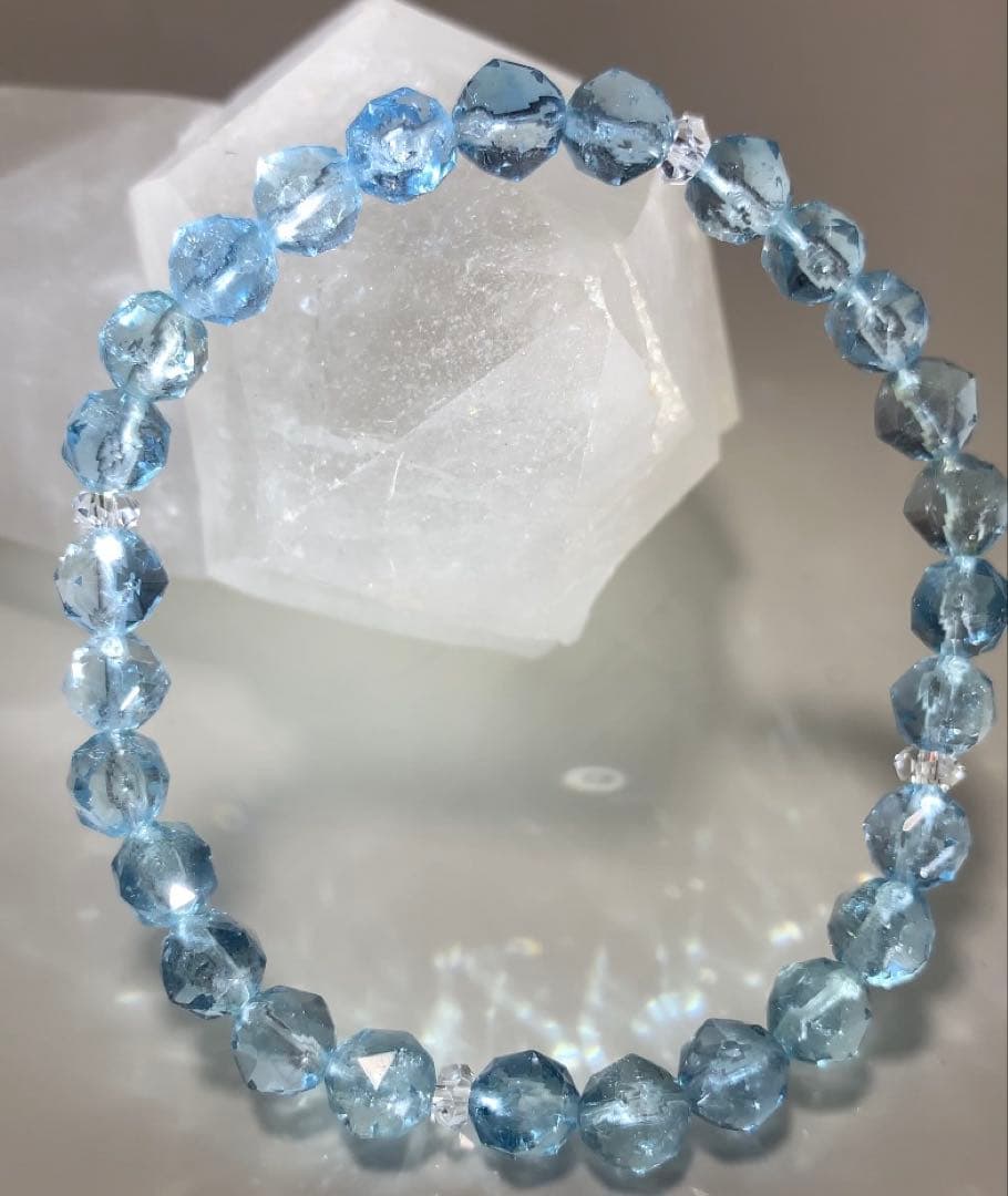 ⭐️高品質⭐️ブルートパーズ　カット　ブレスレット
