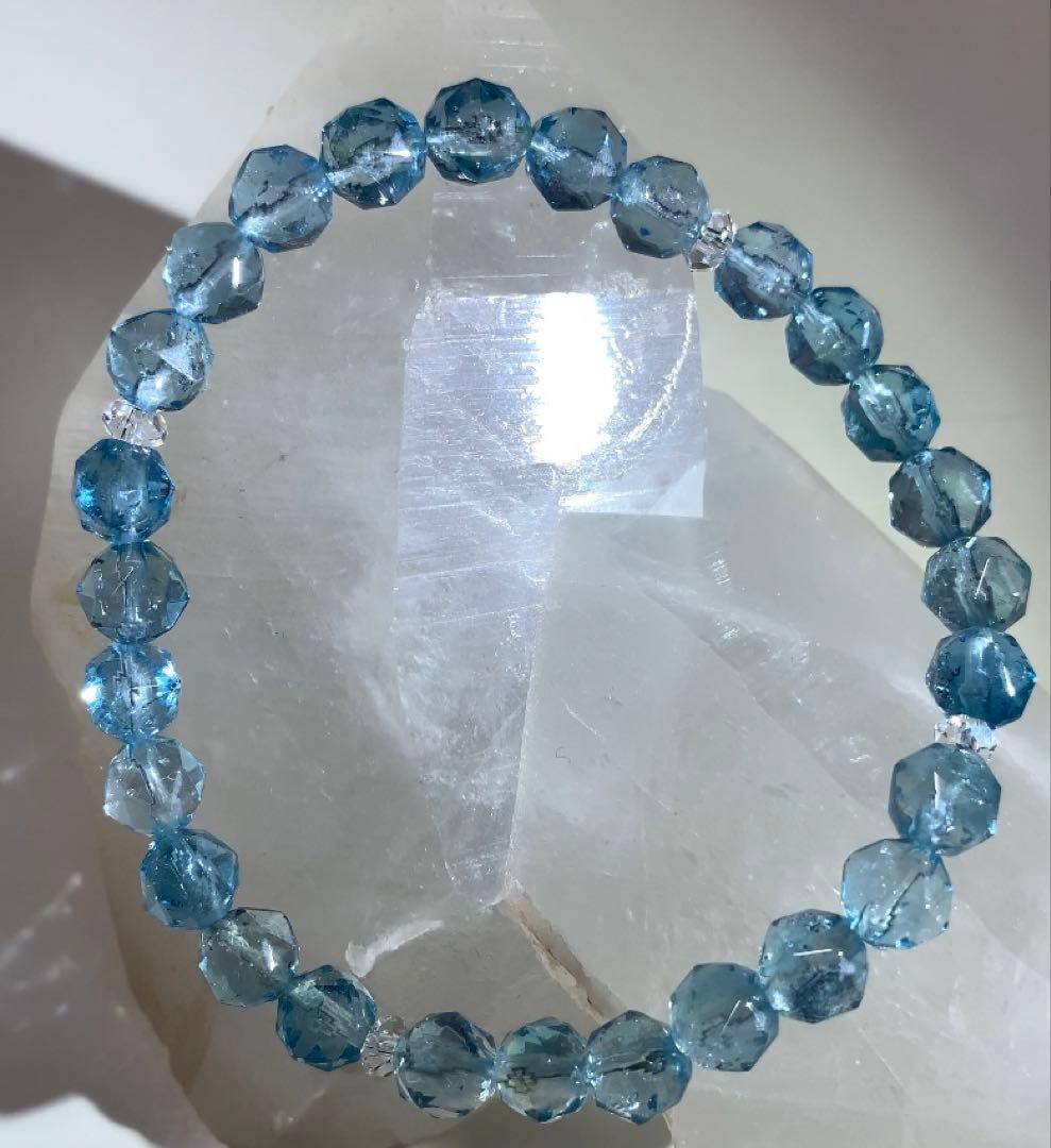 ⭐️高品質⭐️ブルートパーズ　カット　ブレスレット