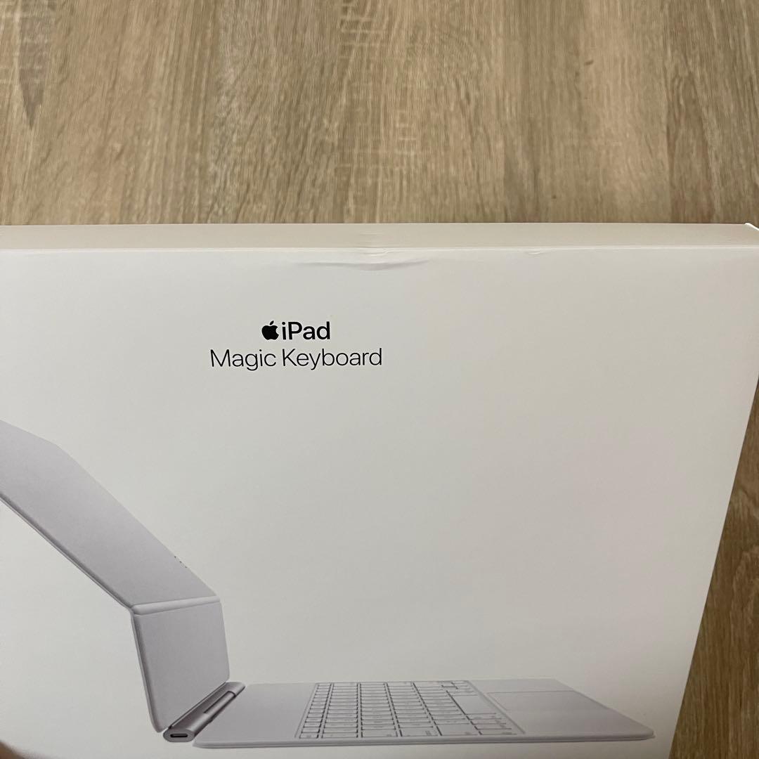 【超美品】iPad Magic Keyboard 日本語 ホワイト！