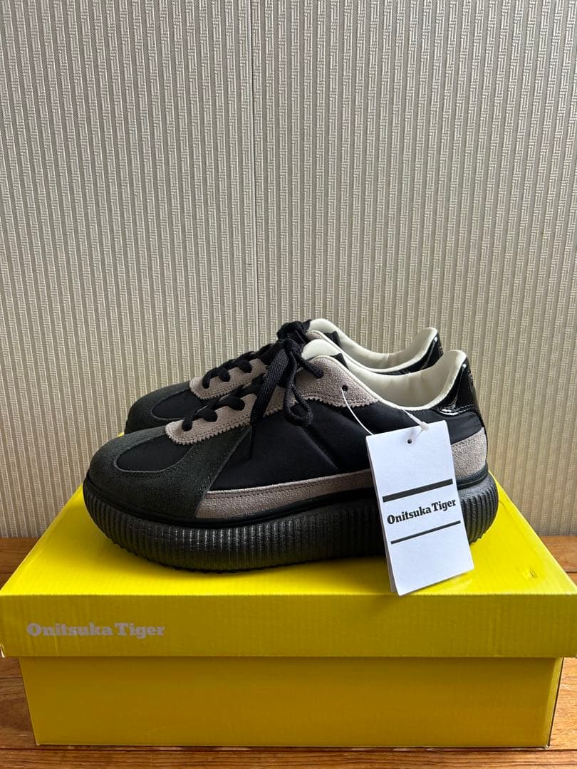 新品　Onitsuka Tiger DELECITY デレシティ