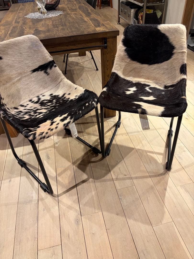 牛革ハラコの椅子2脚セット！最終値下げ