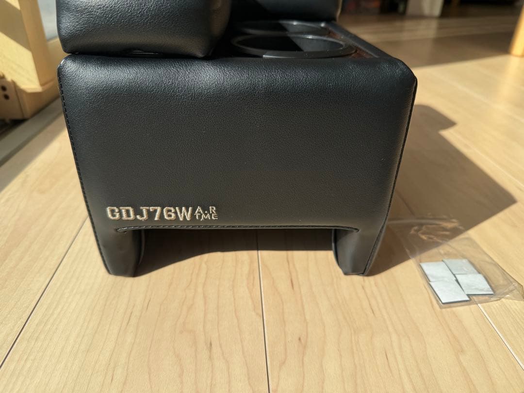 i*o様 GDJ76W ランクル70再再販 アームレストコンソールボックス