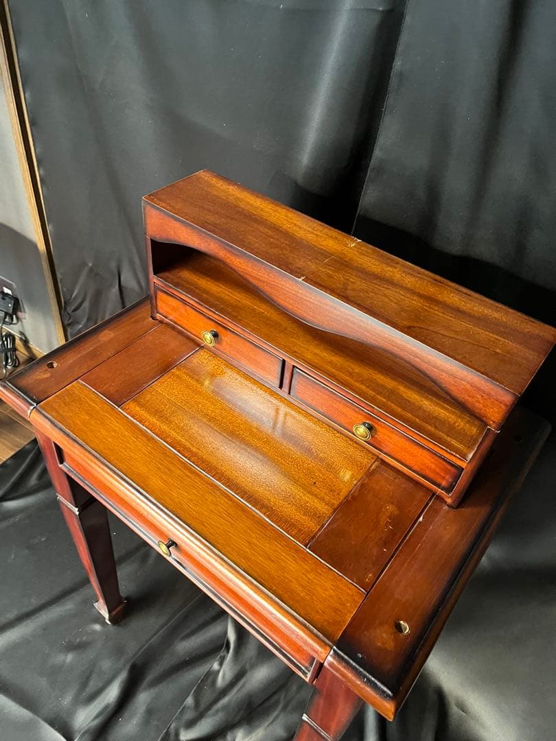 木製ロールトップライティングデスク