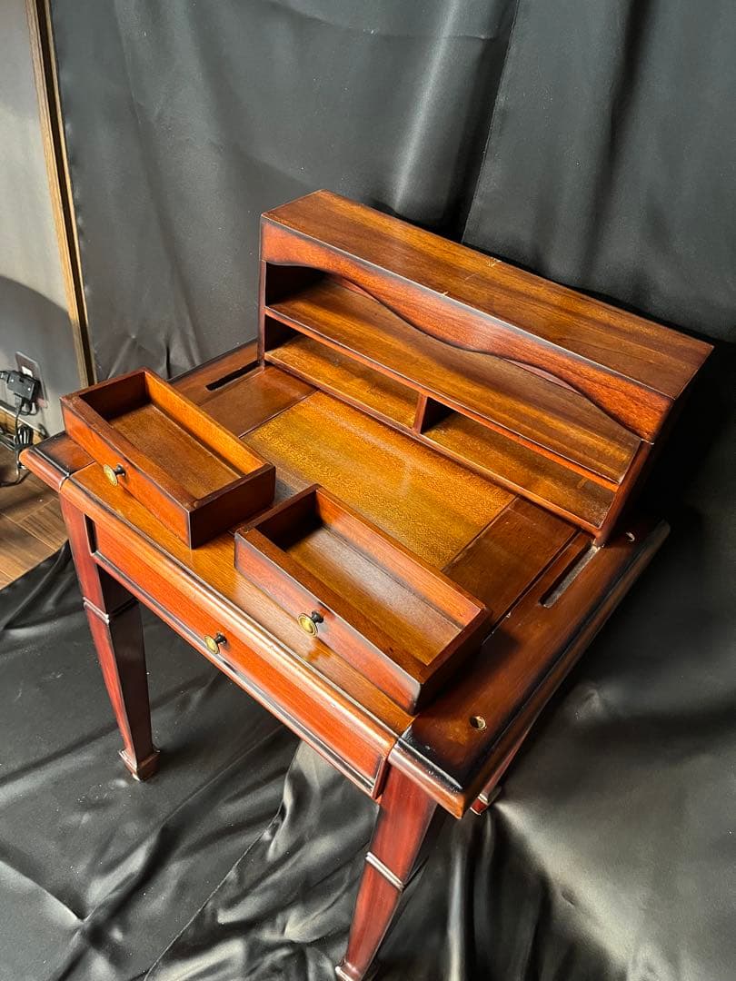 木製ロールトップライティングデスク