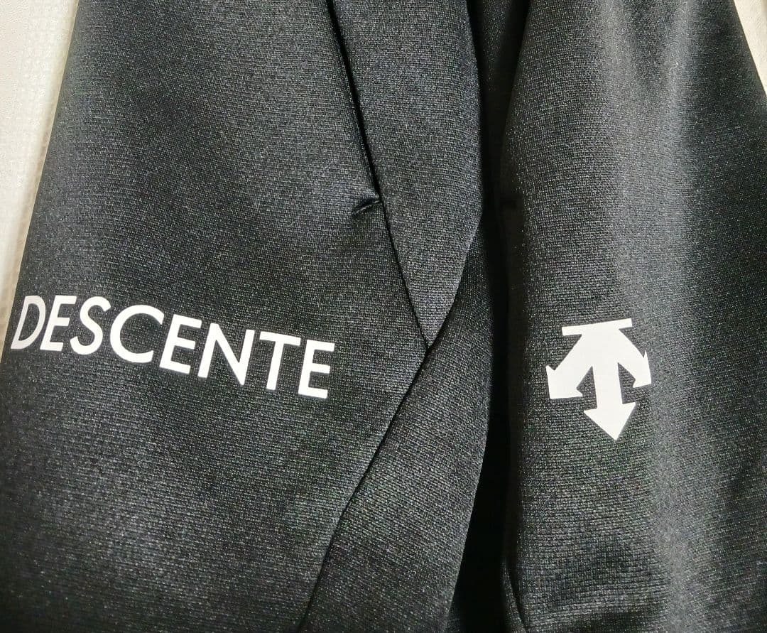 デサント　ウォームスウェットパーカー上下セット　サイズO 美品 黒　裏起毛