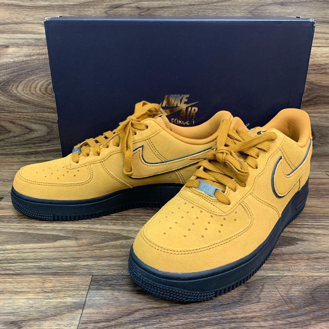 未使用 Nike Air Force 1 Low