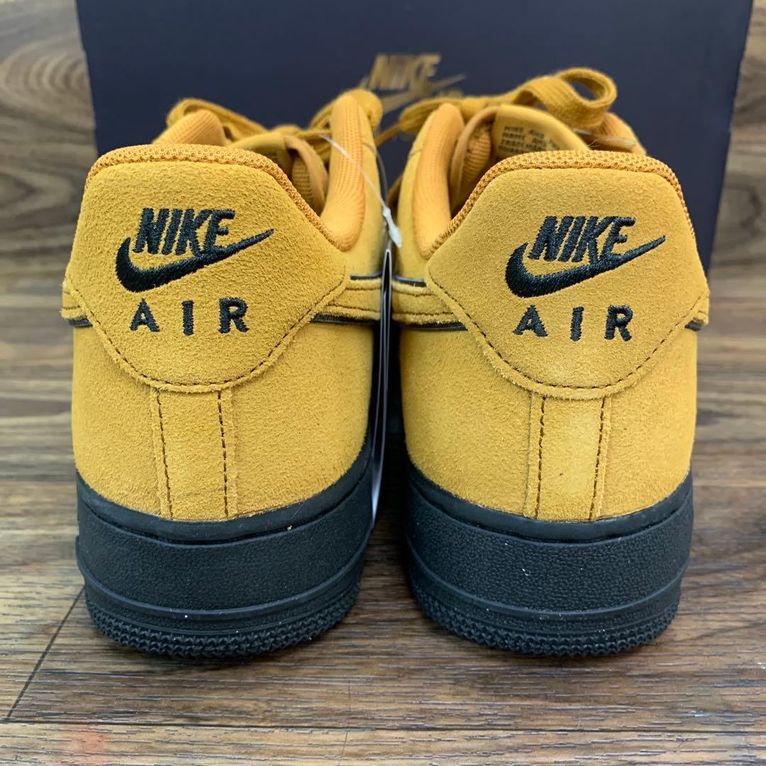 未使用 Nike Air Force 1 Low