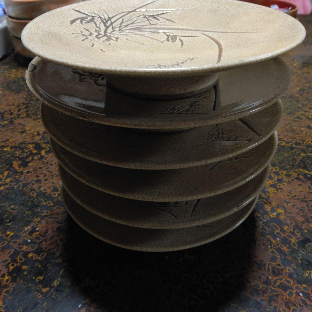 骨董品　草花デザイン 皿 6枚