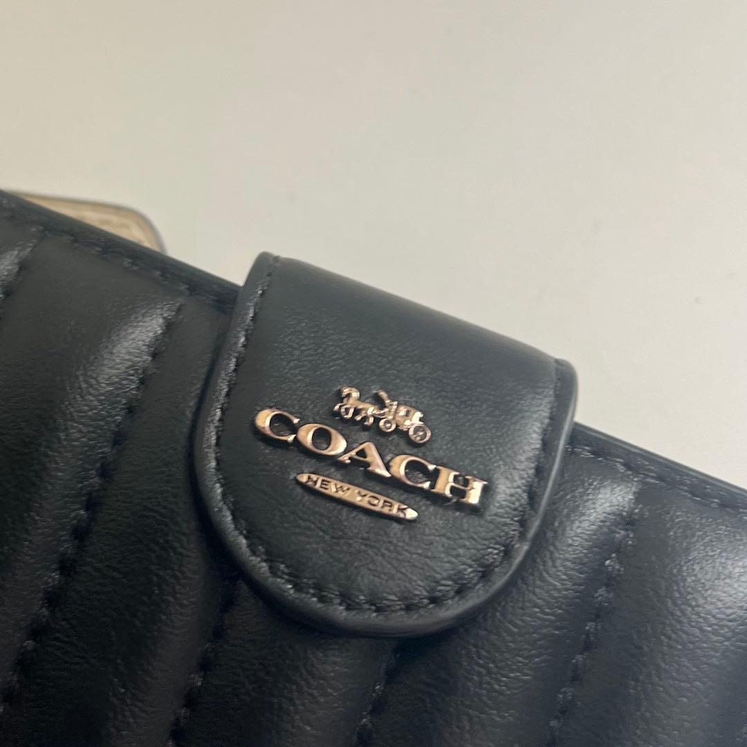 68 美品 COACH コーチ 2つ折り財布