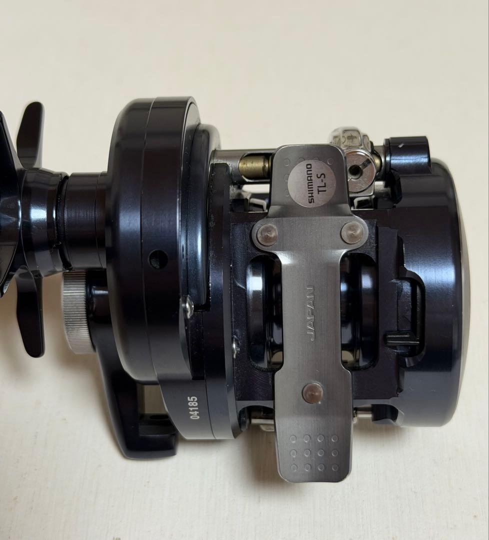 シマノ(SHIMANO) 20 オシアコンクエスト リミテッド 200PG(右)
