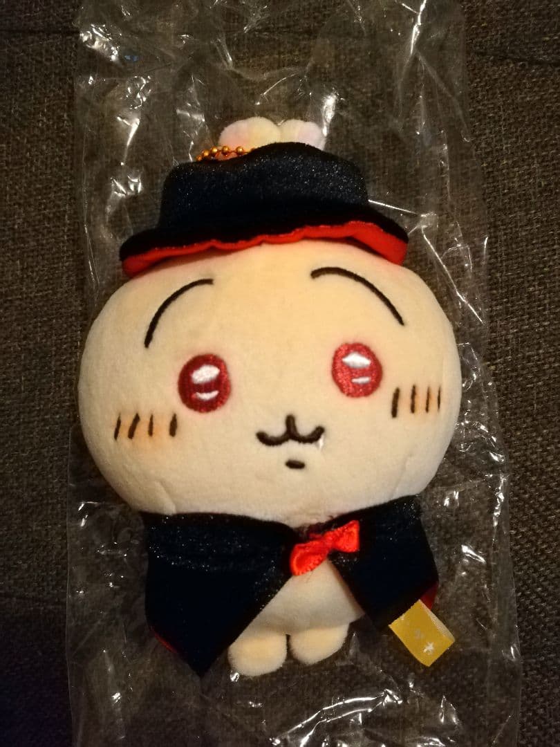 ちいかわ うさぎ 吸血鬼 ドラキュラ