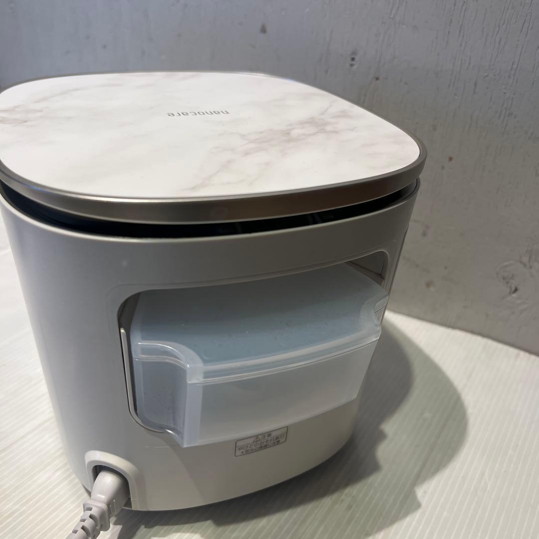 ほぼ未使用品　Panasonic スチーマー　ナノケア　EH-SA0B-N