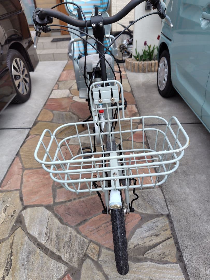 子供乗せ自転車　bikke チャイルドシート付き グレー