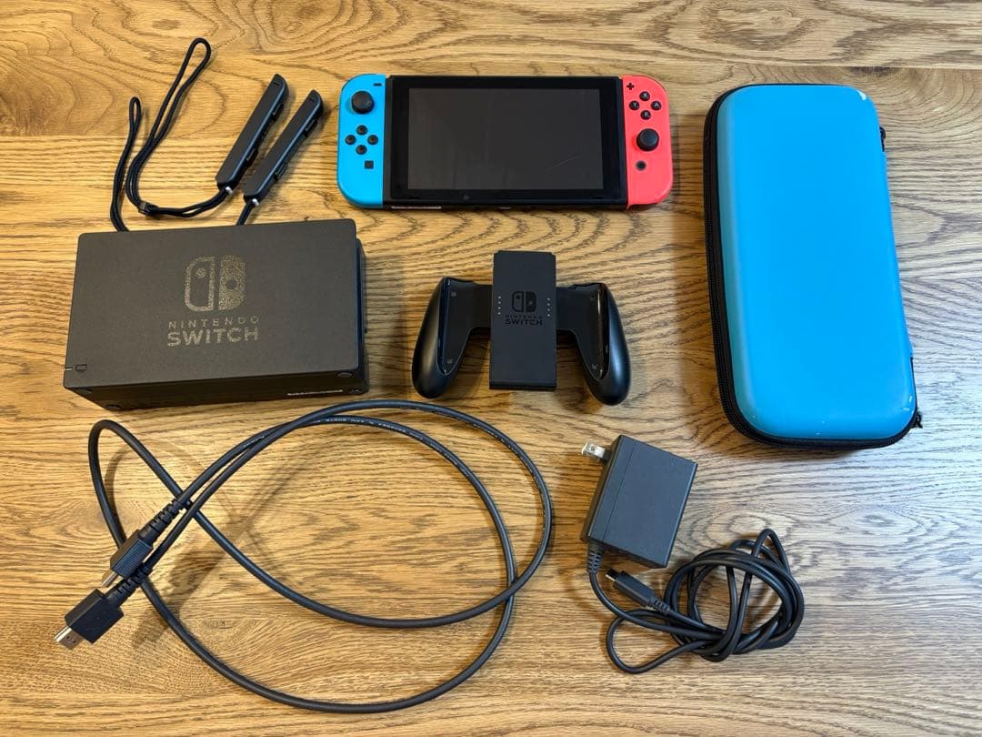 Nintendo Switch 本体 Switchケース＆周辺機器