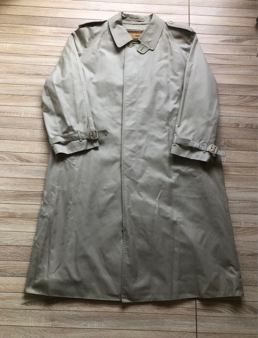 d*9様 バーバリー　トレンチコート