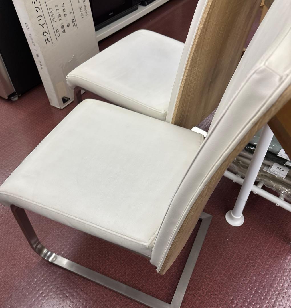 ニトリ　ダイニングチェア×2脚　ホワイト