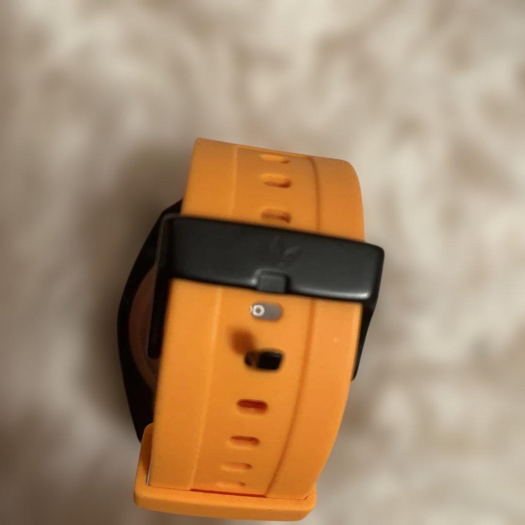 レア！ビックフェイスadidas シリコンバンド時計 オレンジ/ブラック