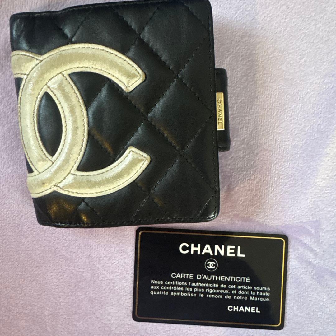 CHANEL キルティング 二つ折り財布 黒