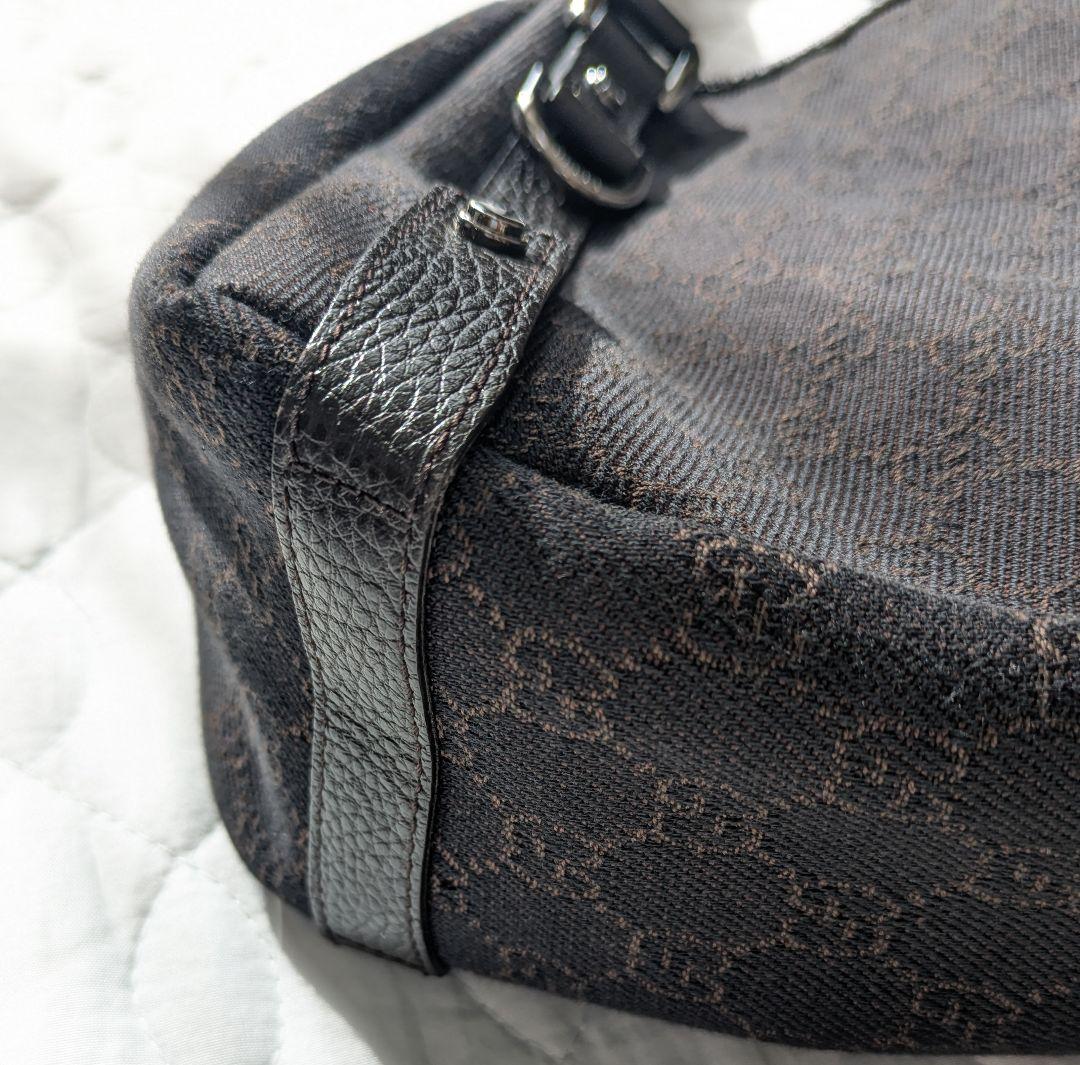 GUCCI GG柄ダークグレー トートバッグ　 袋 取り扱いガイド付き