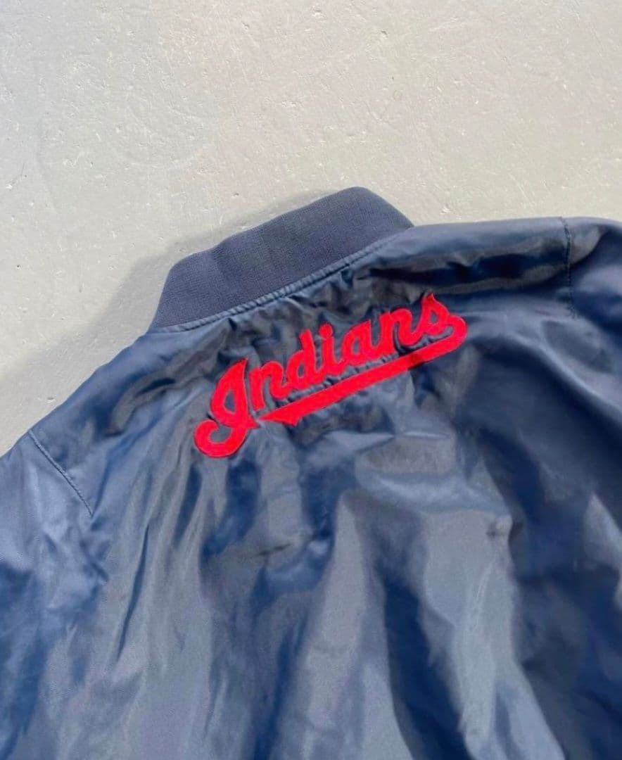 90's MLBインディアンス 中綿リバーシブルジャケット