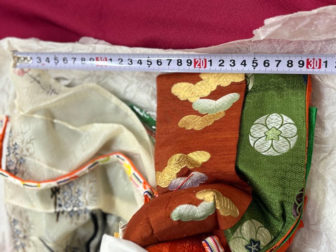 伝統的 雛人形 木箱入