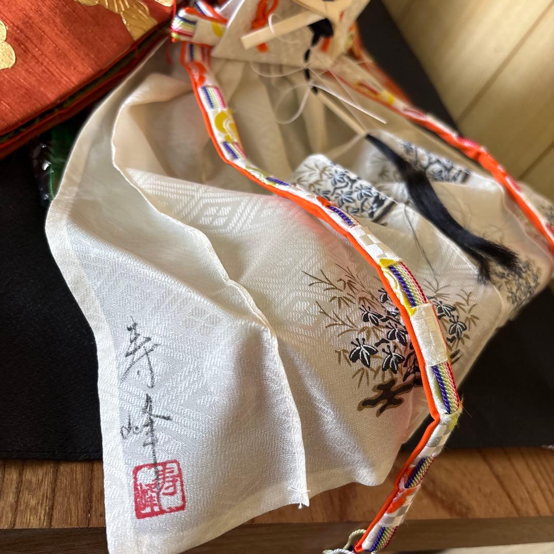 伝統的 雛人形 木箱入