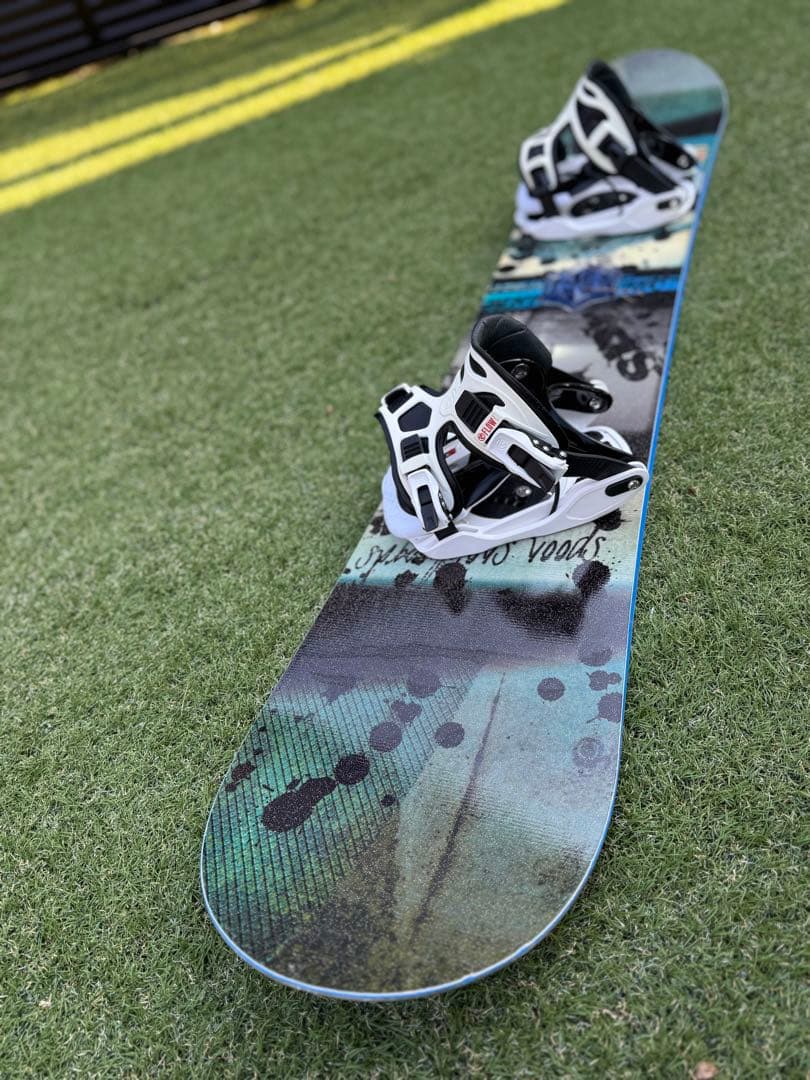 SPOON スノーボード　155cm ビンディングつき