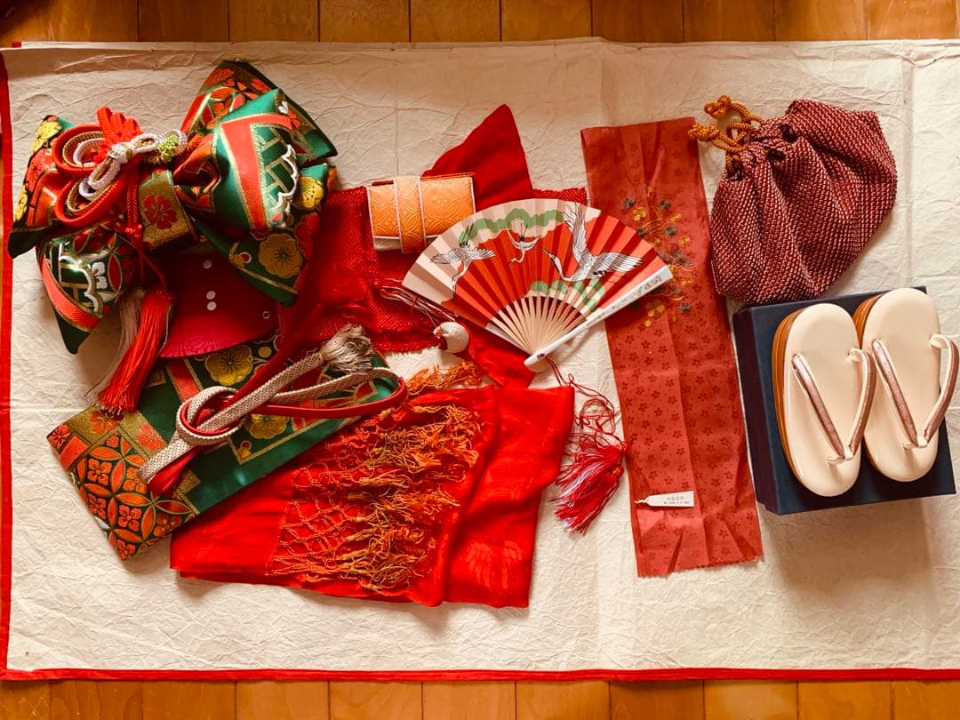 七五三　三歳の女の子のお支度　正絹お宮参り初着　襦袢まで全て正絹お着物フルセット