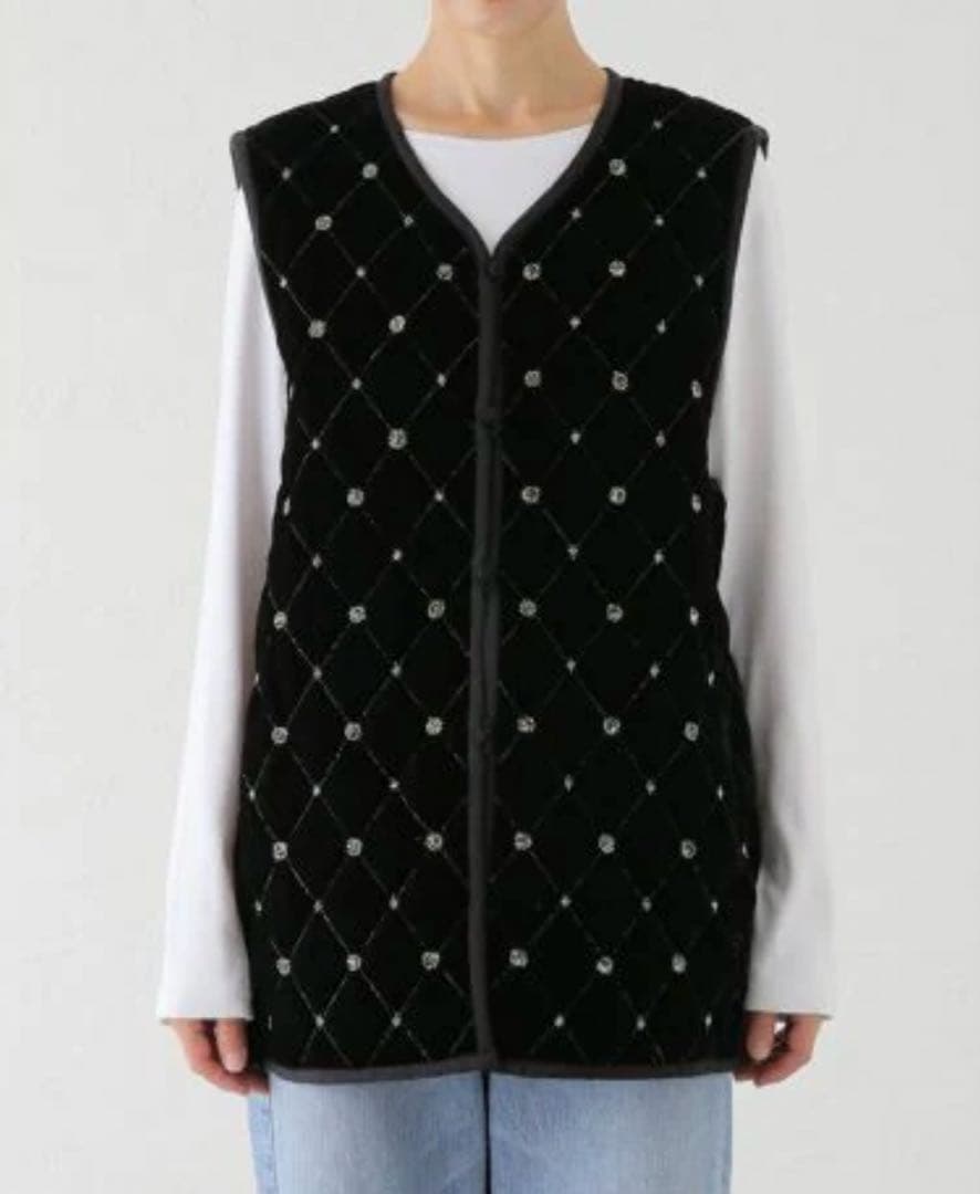 専用　新品Sara Mallika】 ビーズ ベルベット キルティング ベスト