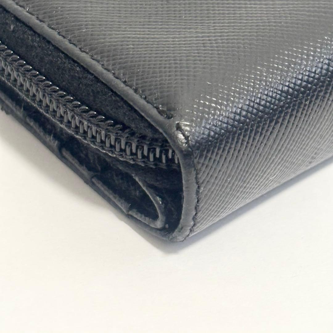 PRADA★ラウンドファスナー★二つ折り財布★サフィアーノレザー★ブラック