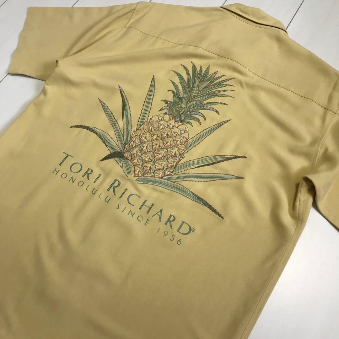 90'sビンテージ古着！TORI RICHARD パイナップル刺繍 シルクシャツ