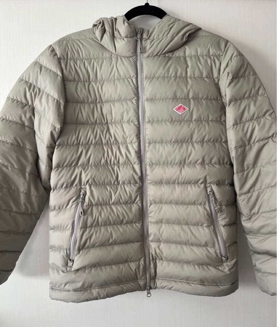 ダントンDANTON ナイロンタフタミドルダウン XS グレイッシュベージュ