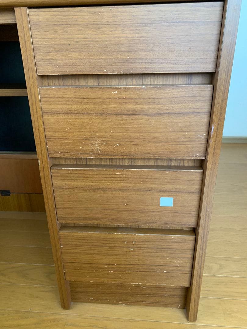 昭和レトロ学習机、電動鉛筆削り付き