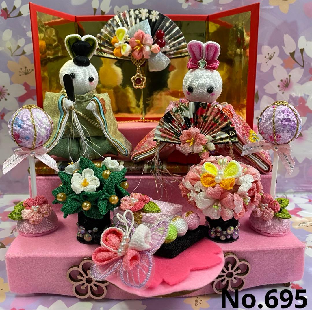 ちりめん細工　つまみ細工　うさぎ雛壇飾り　No.695 ハンドメイド