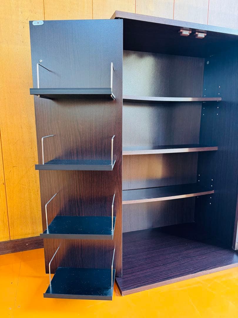 CD・DVD収納ラック 扉付き ダークブラウン 難あり